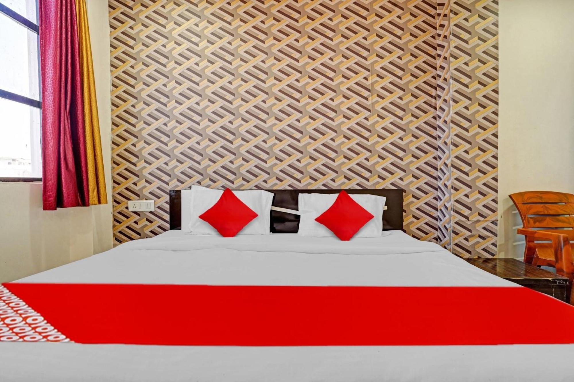 Hotel O Flagship Hotel Gulmohar Inn Бхопал Экстерьер фото